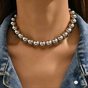 NEW! Silver Plated Stunning Beaded Choker Necklace